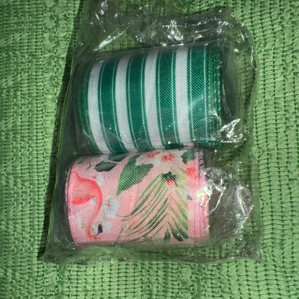 Flamingo Wired Edge Ribbon - Picture 2 of 3